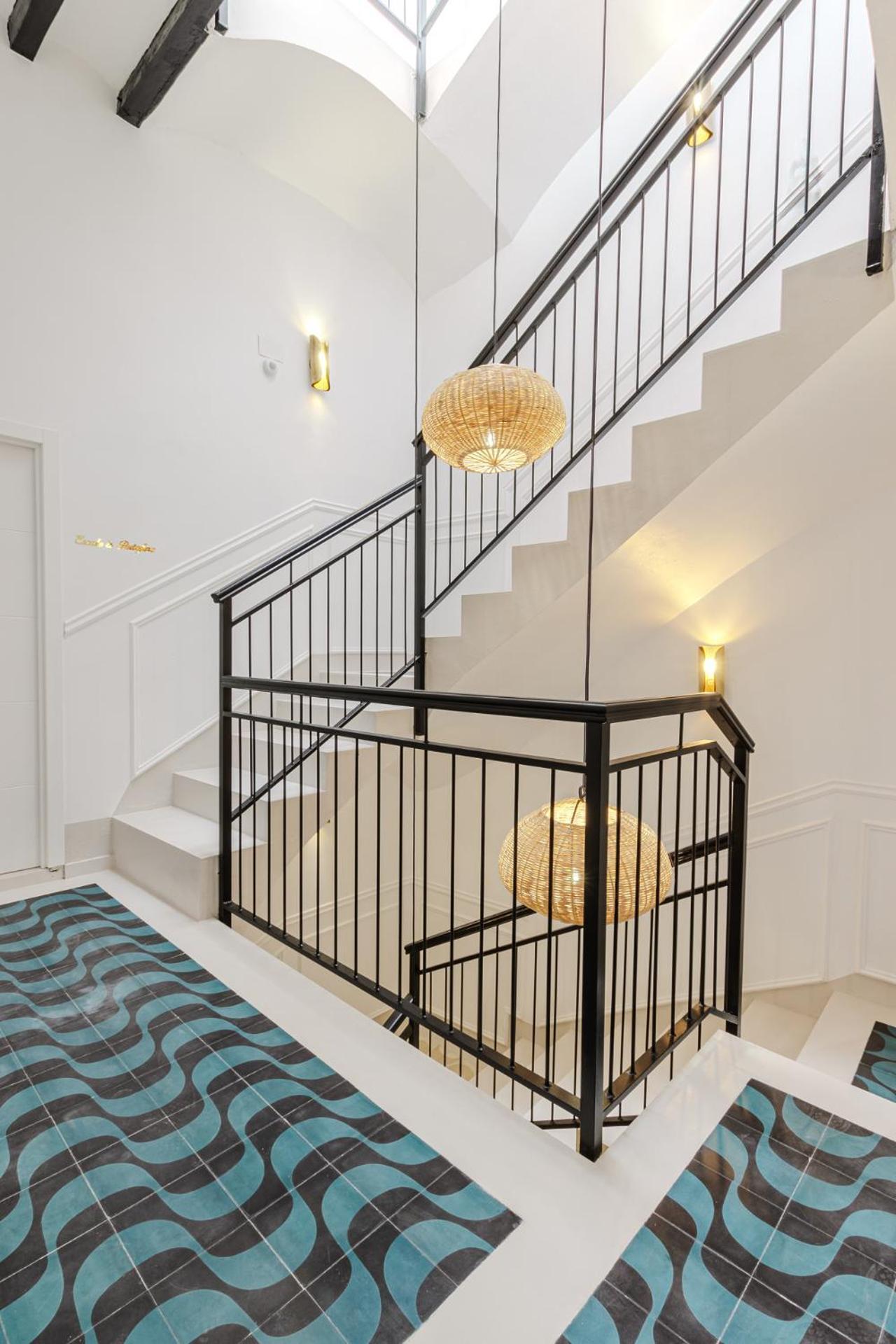 Cozy Charming Apartment In Historic Center Alicante Exterior photo